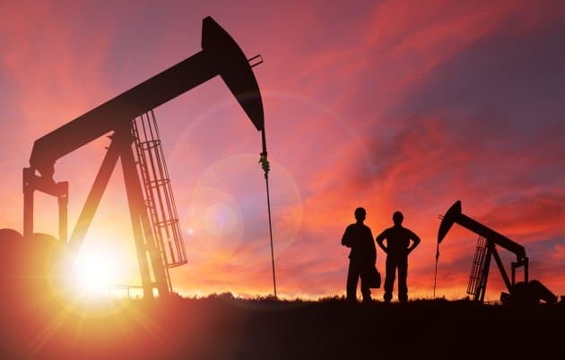 Oil traders revive bearish bets as Iran deal deflates supply fears - INVIZION Holding Insights